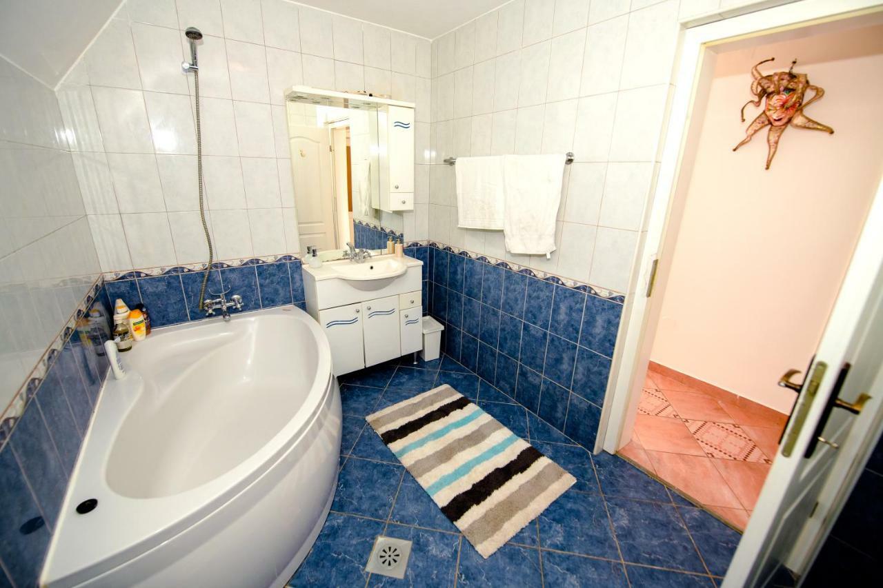 Apartment With View Жировница Экстерьер фото